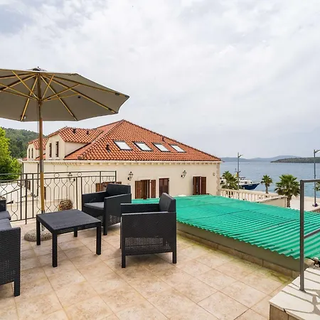 Ro-ma - Three Bedroom With Terrace And Sea View 빌라 *