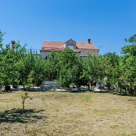 Ro-ma - Three Bedroom With Terrace And Sea View *