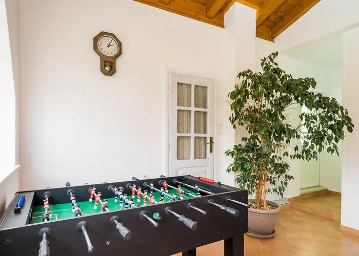 Ro-ma - Three Bedroom With Terrace And Sea View Вилла