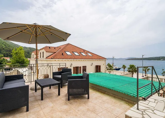 Ro-ma - Three Bedroom With Terrace And Sea View Вилла *