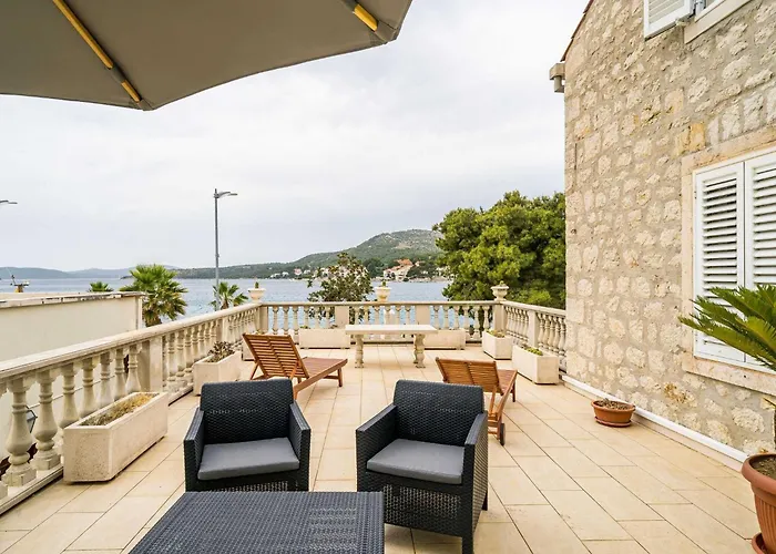 Ro-ma - Three Bedroom With Terrace And Sea View * Слано